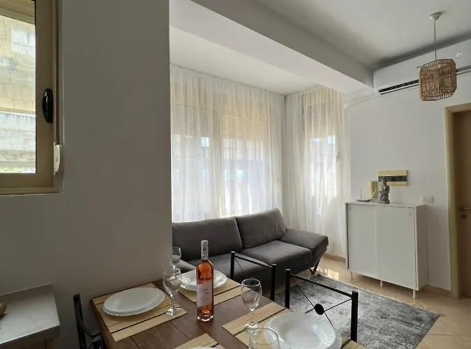 Vlora Relaxing Studio